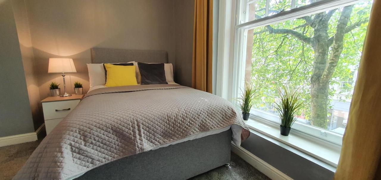 Darwin Stays - Service Accommodation In Newcastle Under Lyme City Centre Luaran gambar