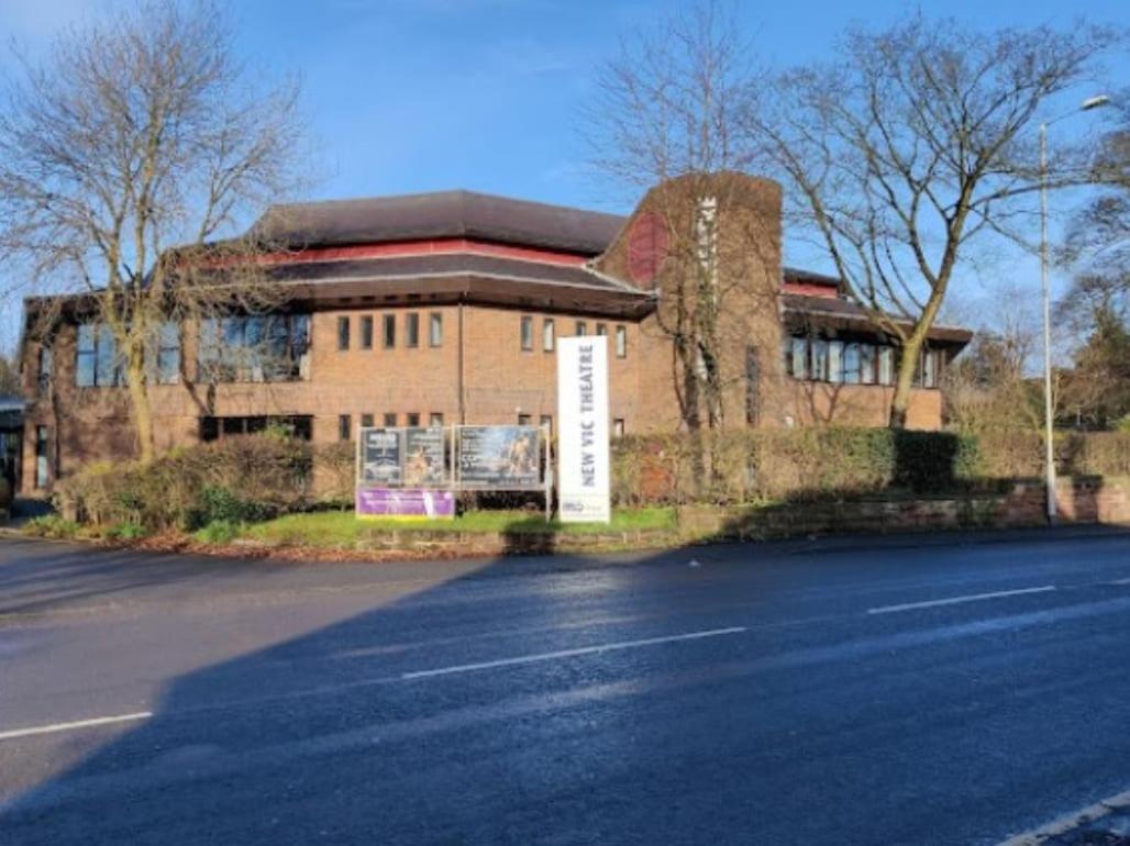 Darwin Stays - Service Accommodation In Newcastle Under Lyme City Centre Luaran gambar