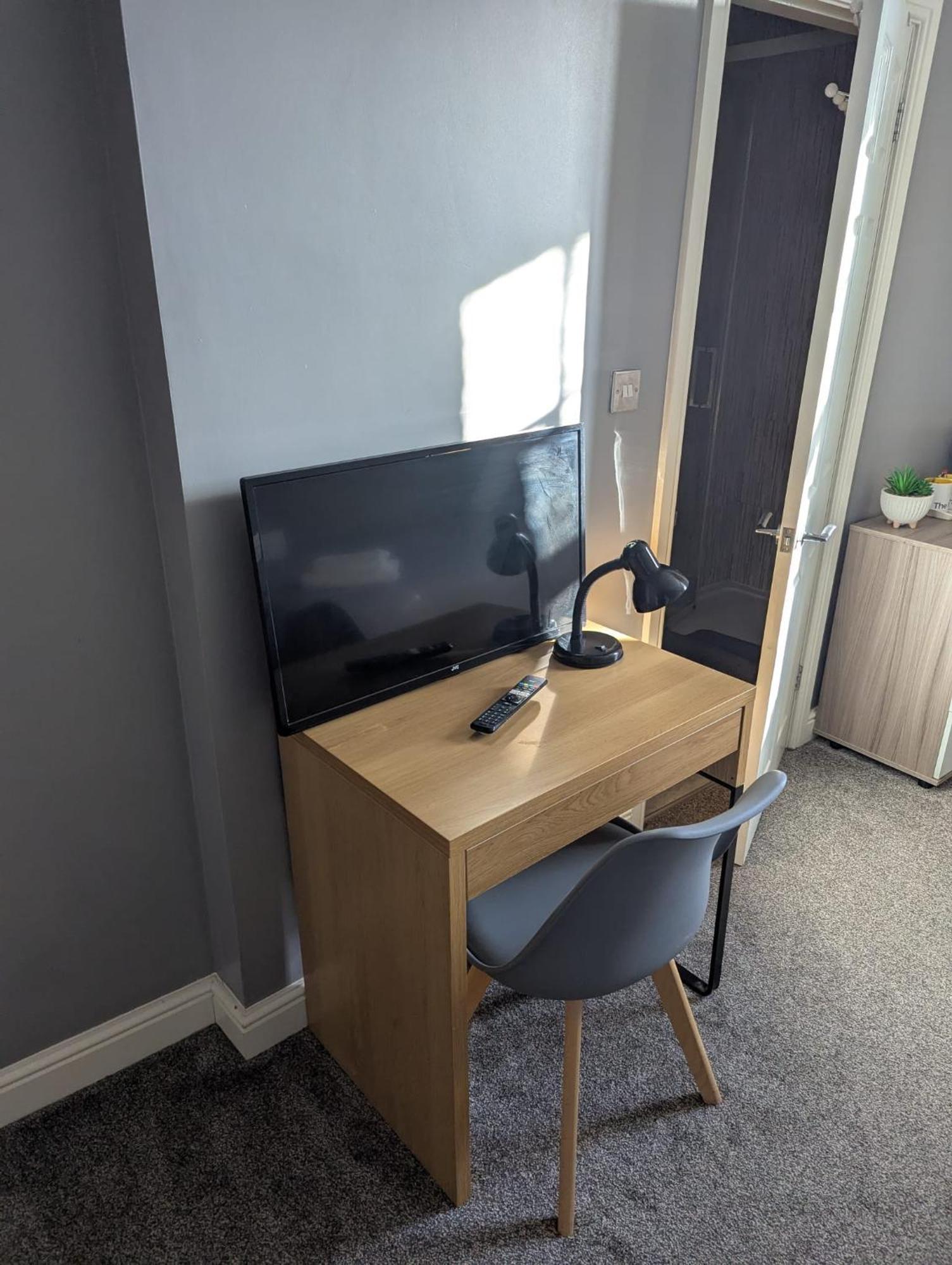 Darwin Stays - Service Accommodation In Newcastle Under Lyme City Centre Luaran gambar